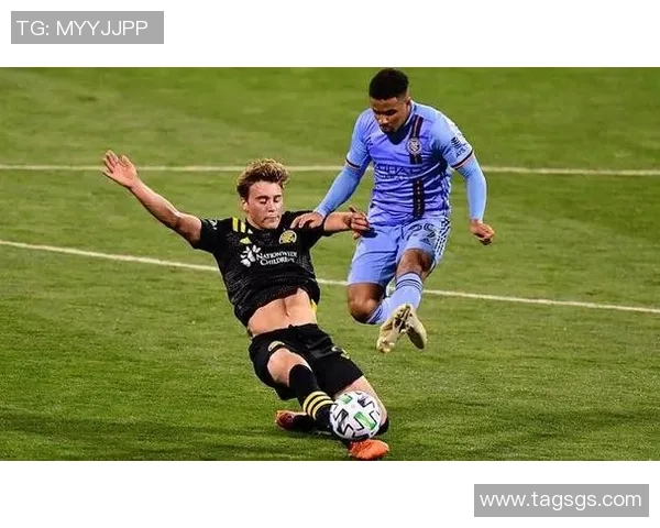 科罗拉多急流与哥伦布的激烈对决揭示了球队实力与战术的较量