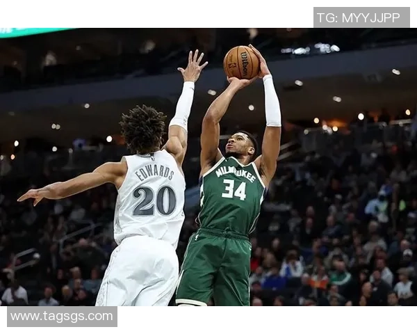 达拉斯独行侠与雄鹿的巅峰对决谁能在NBA赛场上笑到最后