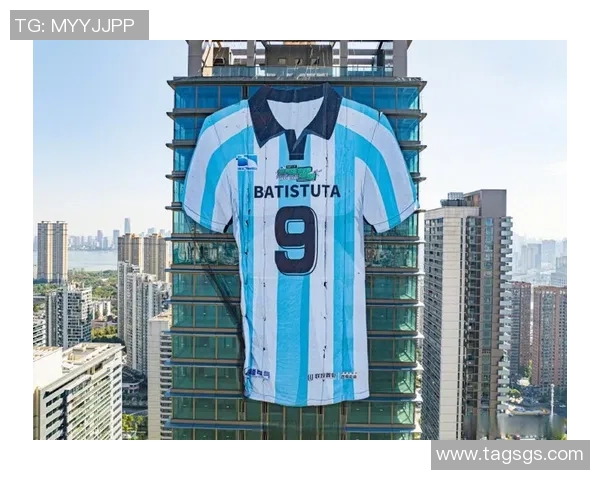 迈尼昂：从青涩少年到足球巨星的辉煌历程与未来展望