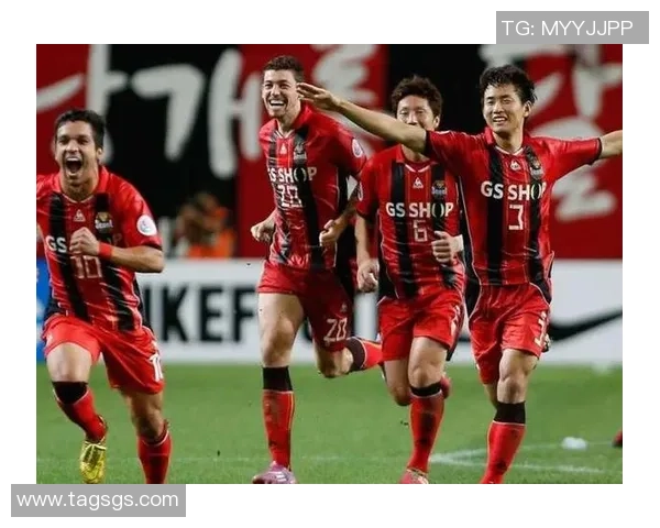 光州足球队迎战全北现代队争夺联赛冠军荣耀的激烈对决 光州足球队迎战全北现代队争夺联赛冠军荣耀的激烈对决