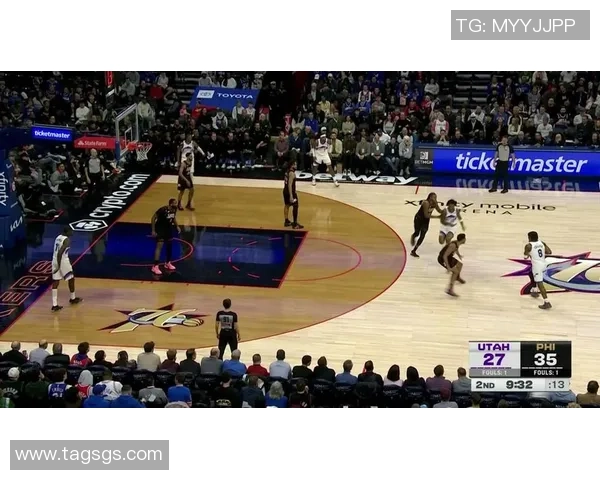 爵士与76人精彩对决回顾NBA录像带你重温比赛精彩瞬间